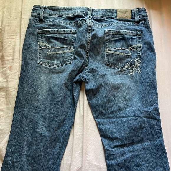 Y2K embroidered american eagle jeans - Picture 2 of 2
